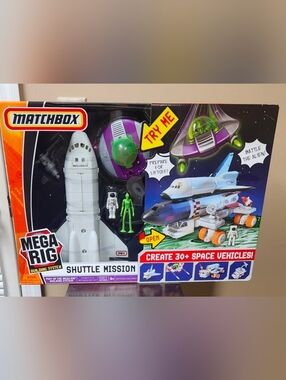 Match Mega Rig Shuttle Mission Toy - White, Purple & Green. Never Opened.